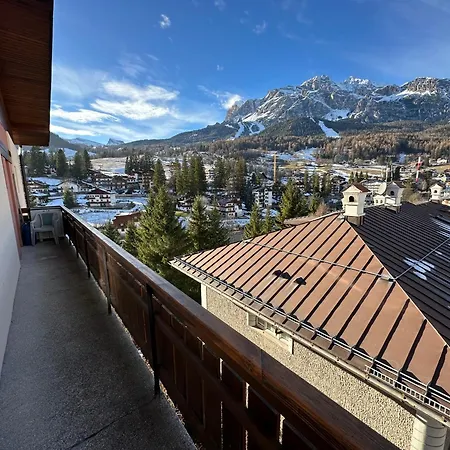 شقة 3 Pieno Centro Di Cortina كورتينا دامبيتزو